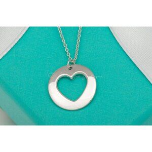 Tiffany & Co. Necklace Vintage Circle Heart Cutout Pendant 15mm Silver 16" Chain